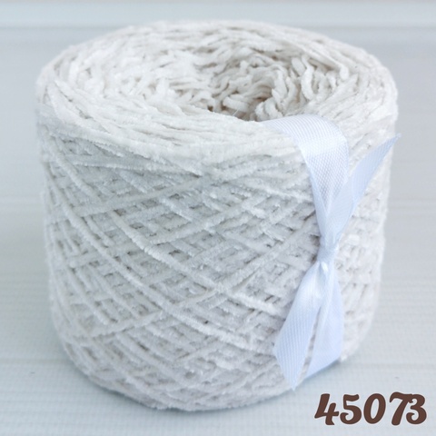 Велюр бобинный 450м/100гр (3мм) 45073, Жемчуг
