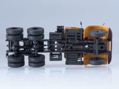 KRAZ-258B1 truck tractor orange 1:43 Our Trucks #12