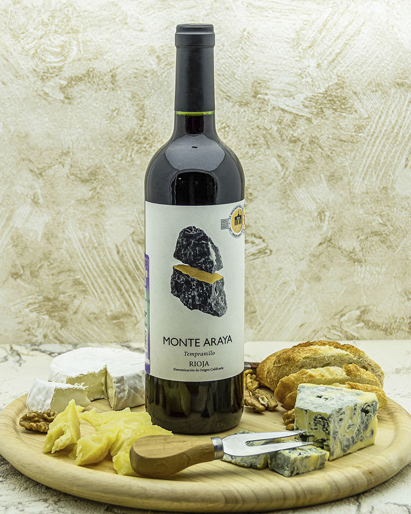 Вино Bodegas Del Medievo Монте Арайя Темпранильо Красное Сухое 2018 г.у. 13% 0,75 л, Испания