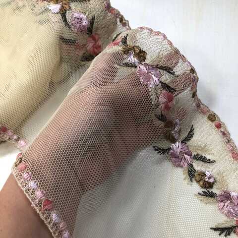 Кружево VILLA вышивка на сетке TULLE B THE ECRU 1135