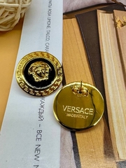 Серьги круглые в стиле VERSACE с головой медузы