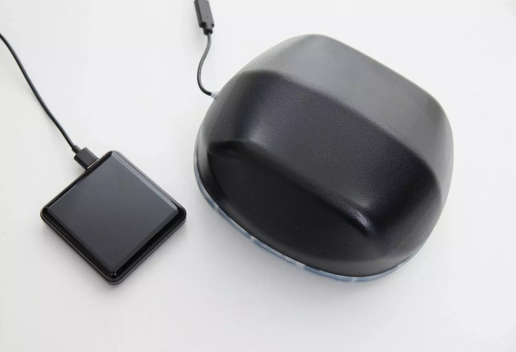 REVIXAN LASER CAP PRO Светодиодный гаджет для здоровья кожи головы