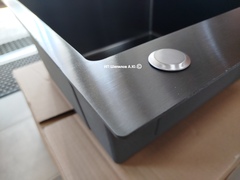 Кухонная мойка врезная из нержавеющей стали Аква Симфония ПВД Aqua Symphony PVD графит