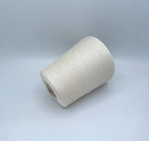 Loro Piana (пр.Италия) арт-Saharian, 4/62 1550м/100гр, 40%Кашемир 60%Лен ,цвет-Молочный(523/2), арт.30044