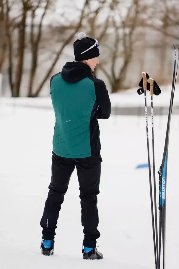 Мужской лыжный костюм с капюшоном Nordski Hybrid Warm black-alpine green - 3