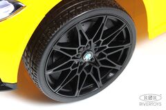 BMW M4 A004AA (ЛИЦЕНЗИОННАЯ МОДЕЛЬ) с дистанционным управлением