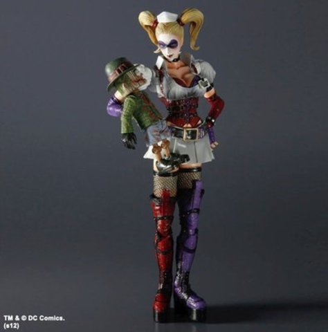 Бэтмен Лечебница Аркхем фигурка Харли Квинн Play Arts Kai