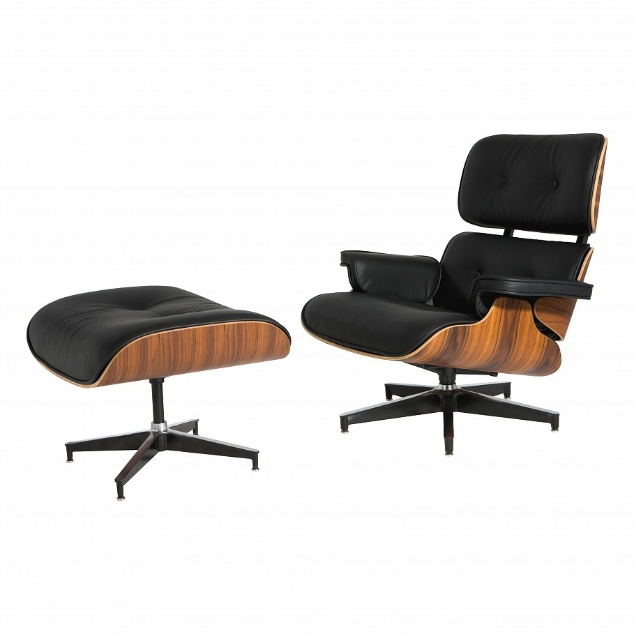 Кресло Eames Lounge с оттоманкой для зоны отдыха в гостиной