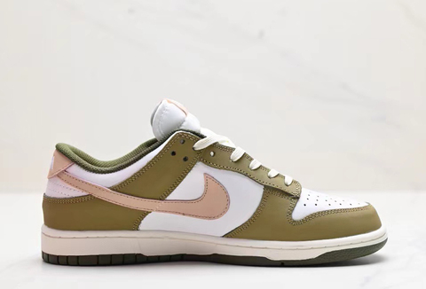 Nike Dunk Low 'Medium Olive' 