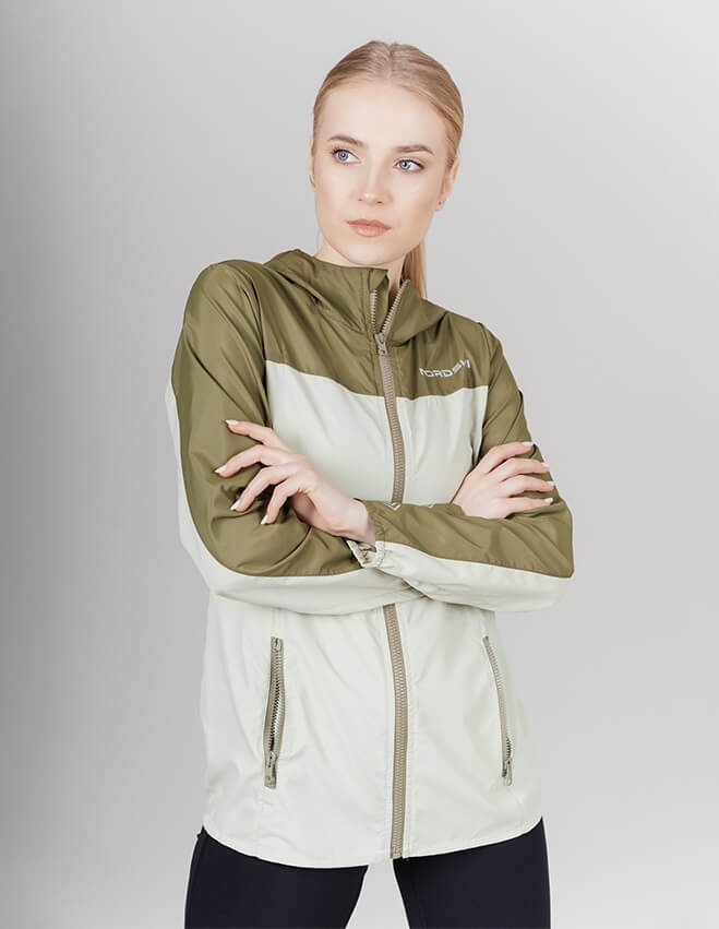 Женский беговой костюм Nordski Rain light green-olive - 4