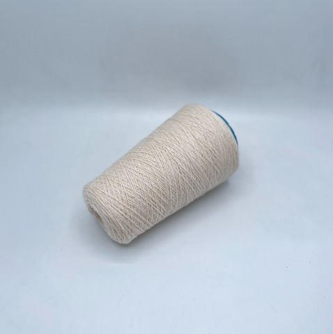 Loro Piana (пр.Италия) арт-Coarsehair, 2/11 550м/100гр,100%Кашемир ,цвет-Молочный(37), арт.30337