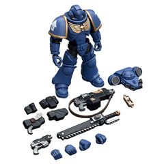 Фигурка Warhammer 40,000: Ultramarines Intercessors