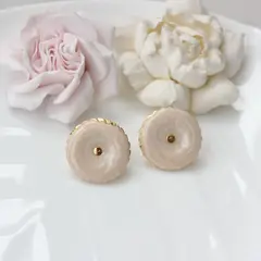 Серьги пусеты с эмалью круглые, кремовый, 25 мм, сталь, позолота, СГ050