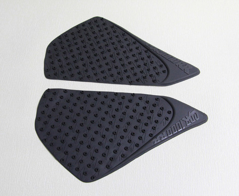 Боковая наклейка на бак мотоцикла Honda CBR 1000 RR 2004-2007