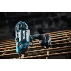 Аккумуляторный инструмент для вязки арматуры Makita DTR180ZJ