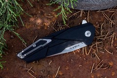 Нож Ruike P138-B черный
