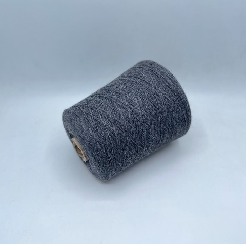 Бобинная пряжа (пр.Италия),1500м/100гр, 80% шерсть, 20% полиамид , цвет -Графит,меланж арт.31180