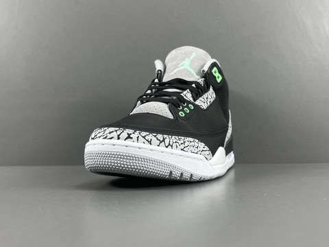 Air Jordan 3 'Green Glow' 