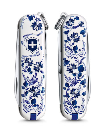 Нож-брелок Victorinox Classic LE 2021 