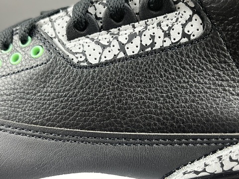Air Jordan 3 'Green Glow' 