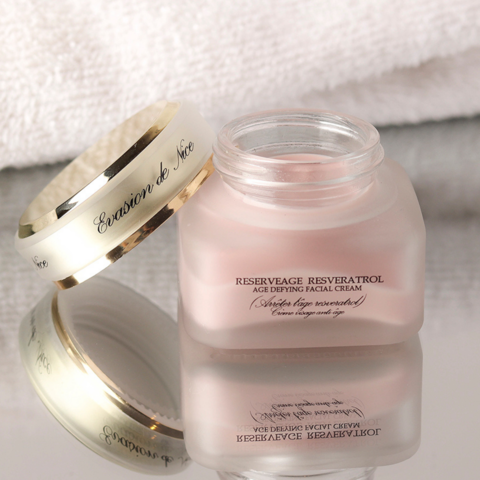 Крем антиоксидант для лица RESERVE AGE RESVERATROL