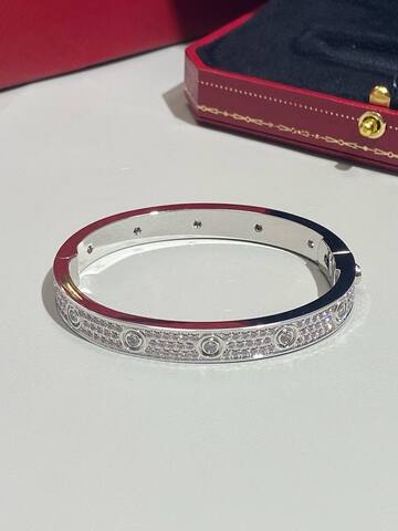 45044 - Серебряный браслет коллекция LOVE в обсыпке из камней