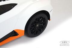 Lamborghini Huracán STO E888EE (ЛИЦЕНЗИОННАЯ МОДЕЛЬ) с дистанционным управлением