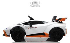 Lamborghini Huracán STO E888EE (ЛИЦЕНЗИОННАЯ МОДЕЛЬ) с дистанционным управлением