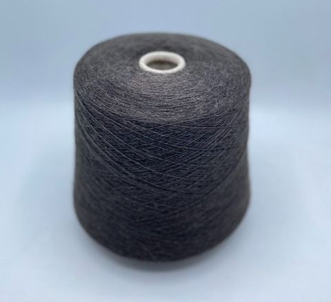 Iafil S.P.A (пр.Италия).art-Soft alpaca 2/14 700м/100гр, 50%Альпака 50%Меринос, цвет-Темно-коричневый, арт.25935