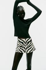 ZARA БАРХАТНЫЕ МИНИ-ШОРТЫ С АНИМАЛИСТИЧЕСКИМ ПРИНТОМ, ЗЕБРОВЫЙ ПРИНТ