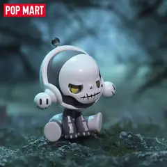 Случайная фигурка POP MART. Skullpanda: Ancient Castle