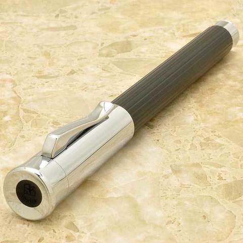 Ручка перьевая Graf von Faber-Castell Tamitio Black