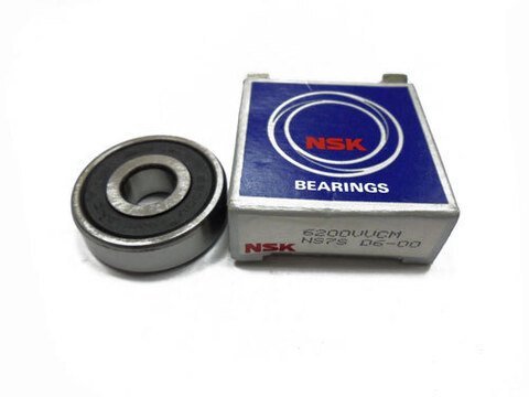 Подшипник шариковый радиальный однорядный NSK 6200 VV CM