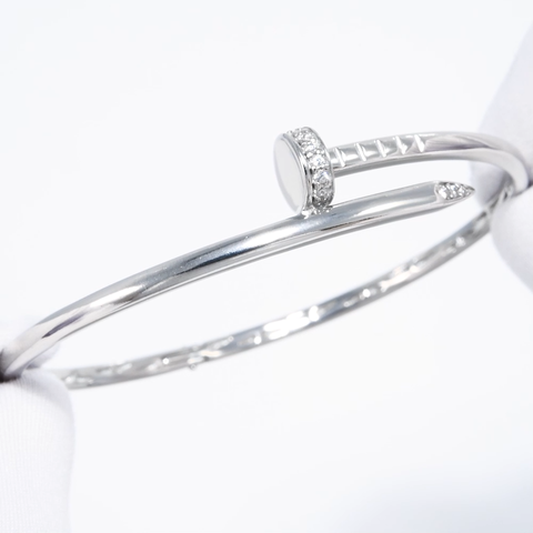 Браслет жесткий ГВОЗДЬ из серебра 925 пробы с фианитами style by CARTIER