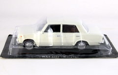 VAZ-2101 Lada 1200 1:43 DeAgostini Auto Legends USSR #25