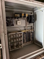 Шкаф управления лифтом КМЗ ШУ-100-1-8 0101М.42.00.00