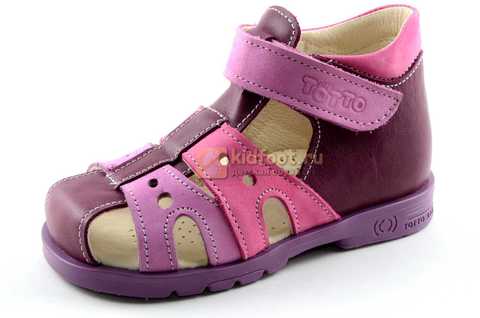 Босоножки Тотто из натуральной кожи с закрытым носом для девочек, цвет Сирень / Фиолетовый, M053B. Изображение 1 из 12.