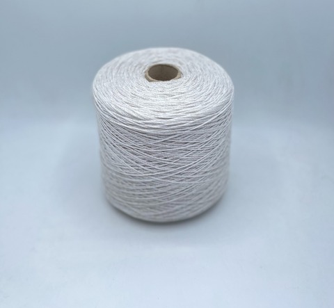 Industria Italiana (пр.Италия),art-Darling 220м/100гр, 64% Органический хлопок, 20% Полиамид, 16% Металлизированное волокно(люрекс), цвет-Жемчуг. арт-29184