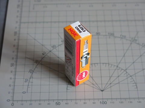 Свеча зажигания Ngk 6263 cr9E standard spark plug