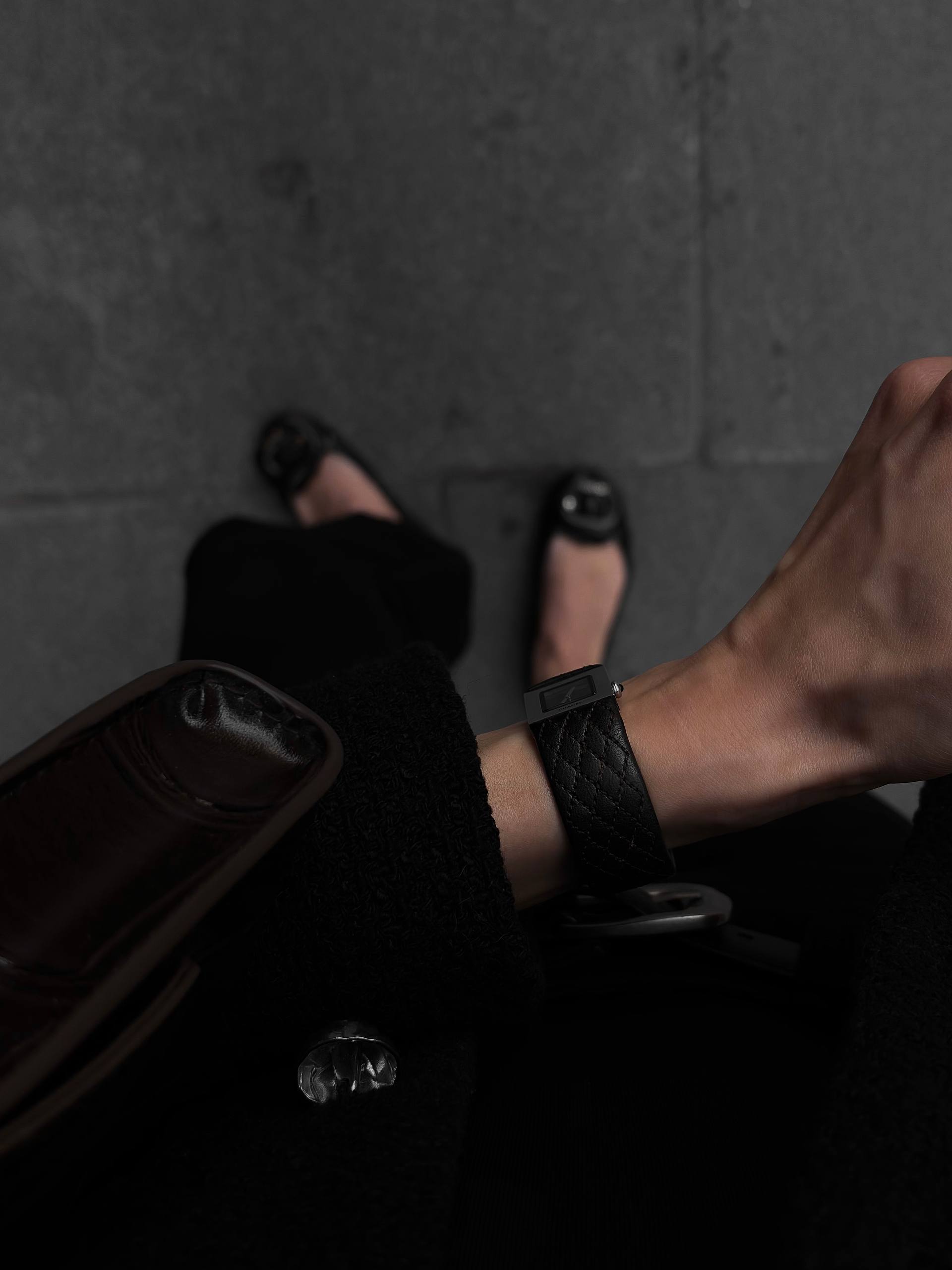 Строгие винтажные часики Chanel — фото 3