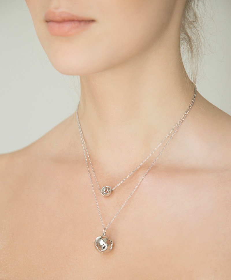 Подвеска World Charm Rhodium