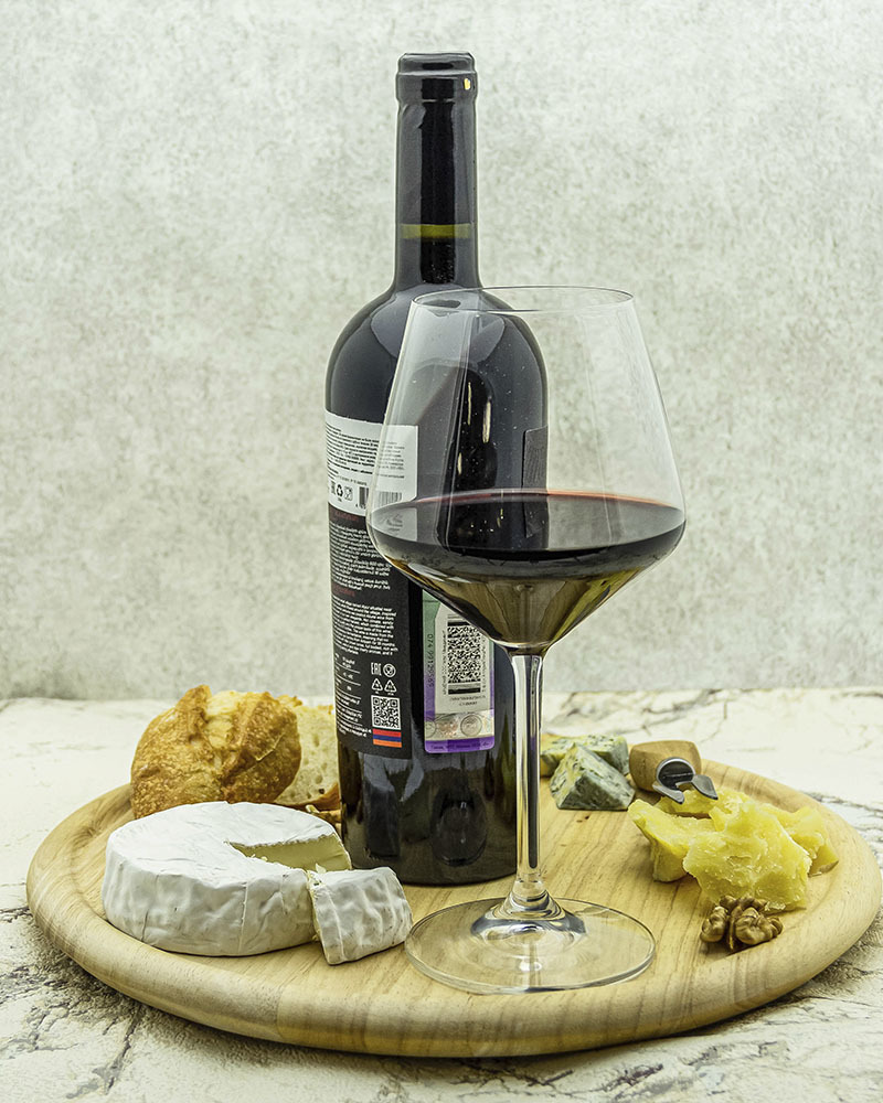 Вино Alluria Гранд Резервное Красное Сухое 2015 г.у. 14,5%, 0,75 л, Армения