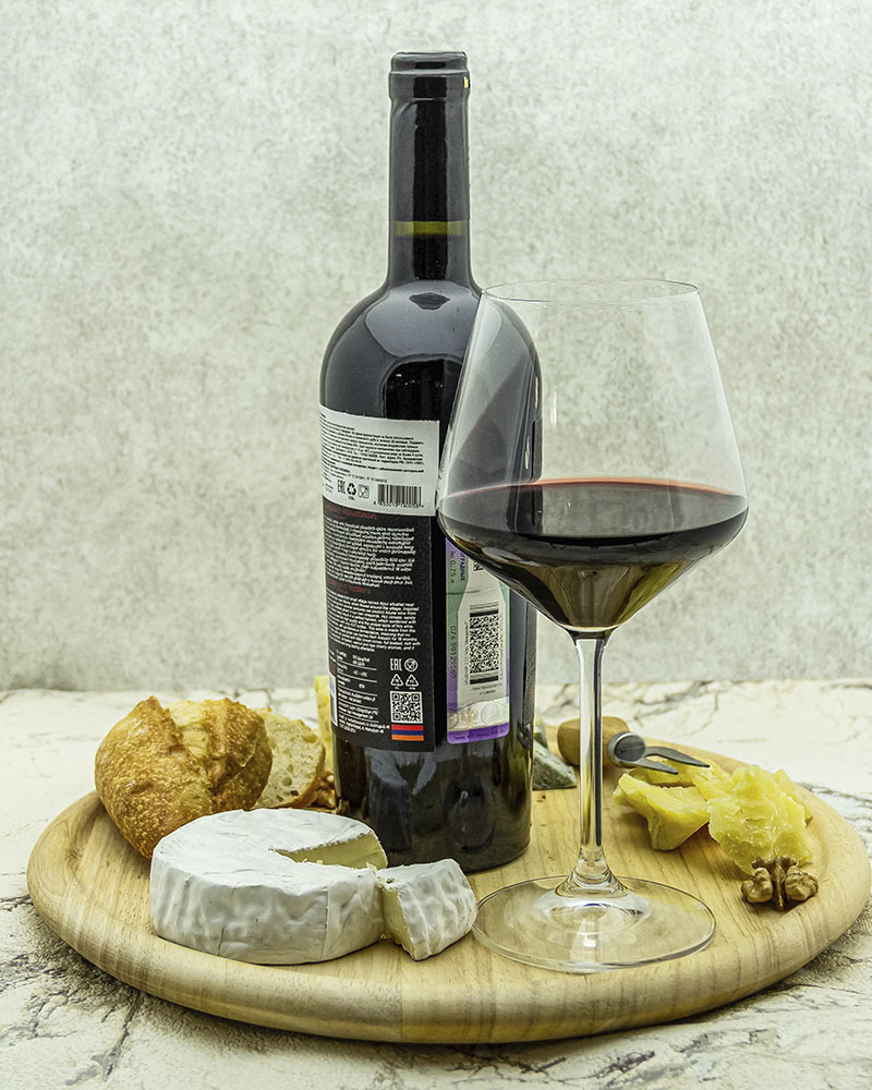 Вино Alluria Гранд Резервное Красное Сухое 2015 г.у. 14,5%, 0,75 л, Армения