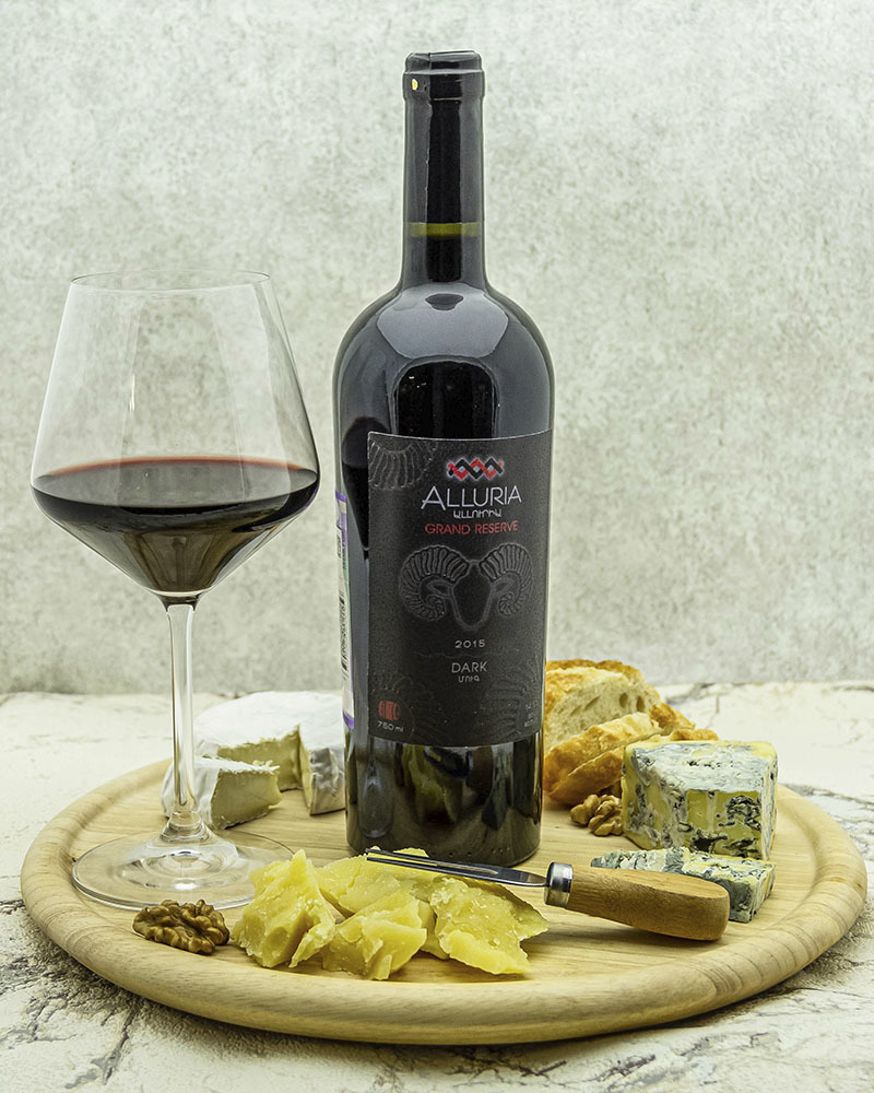Вино Alluria Гранд Резервное Красное Сухое 2015 г.у. 14,5%, 0,75 л, Армения