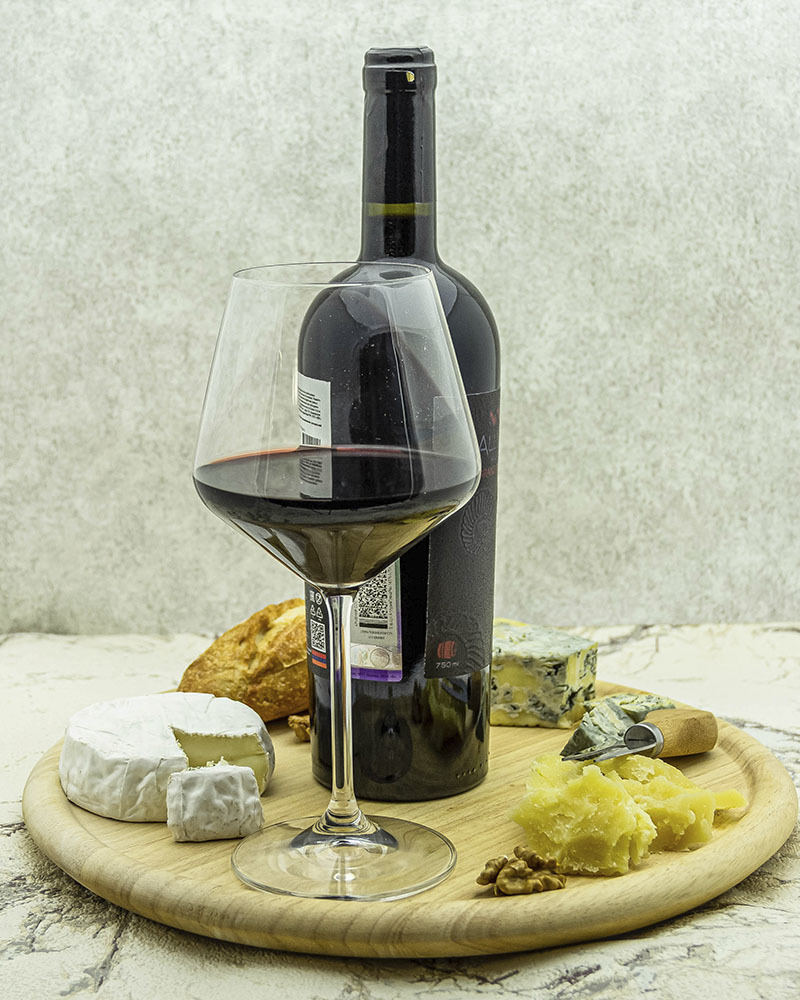 Вино Alluria Гранд Резервное Красное Сухое 2015 г.у. 14,5%, 0,75 л, Армения