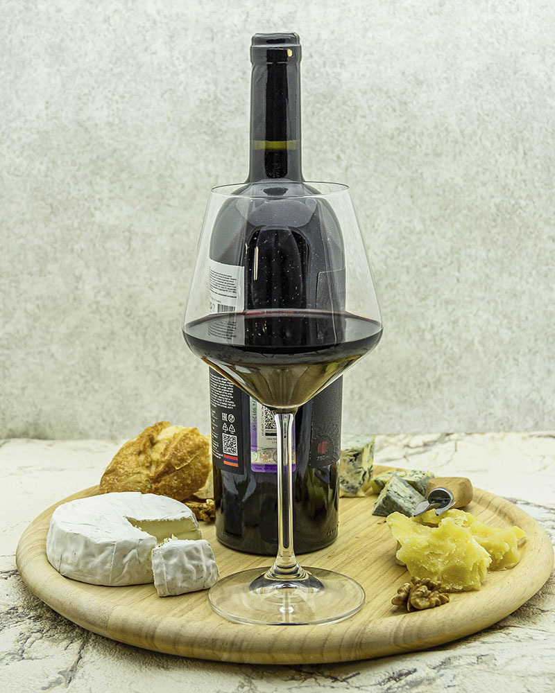 Вино Alluria Гранд Резервное Красное Сухое 2015 г.у. 14,5%, 0,75 л, Армения