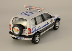 VAZ-2123 Chevrolet-Niva Police and Ambulance Cararama set 1:43