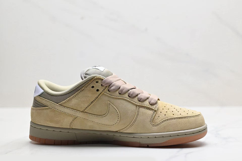 Nike SB Dunk Low 'Parachute Beige' 