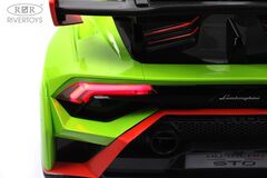 Lamborghini Huracán STO E888EE (ЛИЦЕНЗИОННАЯ МОДЕЛЬ) с дистанционным управлением