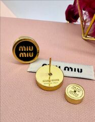 Серьги-пусеты MIUMIU круглые с эмалью